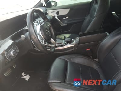 Zdjęcie 7 z 12 samochodu: 2023 MERCEDES-BENZ CLA AMG 35 4MATIC VIN:W1K5J5BBXPN398030 - miniatura