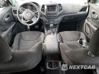 Zdjęcie 8 z 12 samochodu: 2019 JEEP CHEROKEE LATITUDE VIN:1C4PJLCB5KD247455 - miniatura
