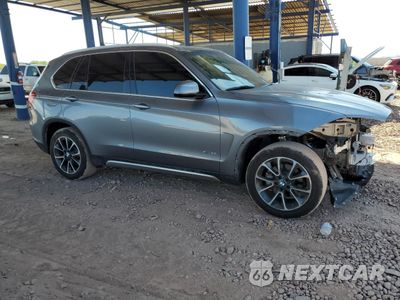 Czwarte zdjęcie samochodu z boku: 2017 BMW X5 XDRIVE35I VIN:5UXKR0C5XH0U55678 - miniatura