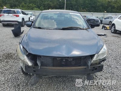 Piąte zdjęcie samochodu w środku: 2014 NISSAN SENTRA S VIN:3N1AB7AP2EY240783 - miniatura