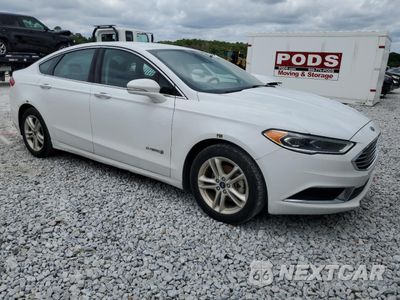 Czwarte zdjęcie samochodu z boku: 2018 FORD FUSION SE HYBRID VIN:3FA6P0LU7JR281919 - miniatura