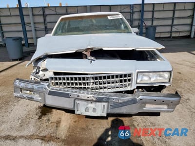 Piąte zdjęcie samochodu w środku: 1989 CHEVROLET CAPRICE VIN:1G1BL5170KR159102 - miniatura