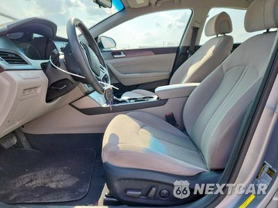 Zdjęcie 7 z 12 samochodu: 2015 HYUNDAI SONATA SPORT VIN:5NPE34AF0FH051842 - miniatura