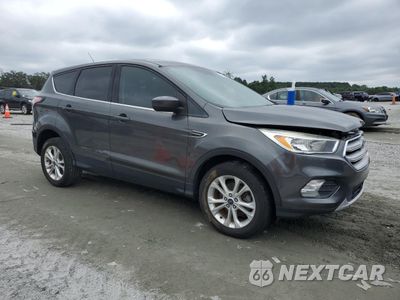 Czwarte zdjęcie samochodu z boku: 2017 FORD ESCAPE SE VIN:1FMCU0GD4HUE85950 - miniatura