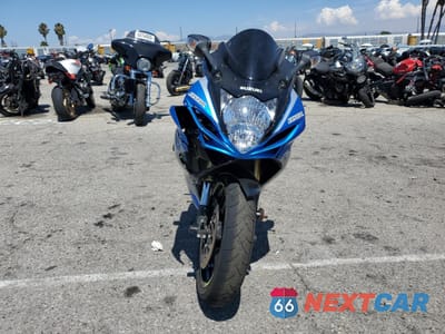 Drugie zdjęcie samochodu z przodu: 2023 SUZUKI GSX-R750 VIN:JS1GR7MA2P7100256 - miniatura