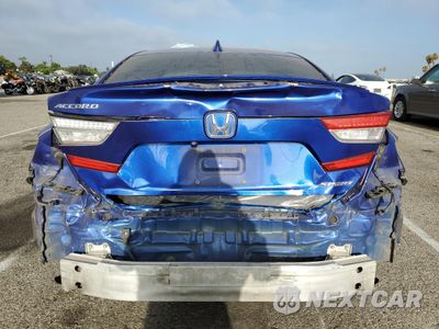 Zdjęcie 6 z 13 samochodu: 2018 HONDA ACCORD SPORT VIN:1HGCV1F30JA151570 - miniatura