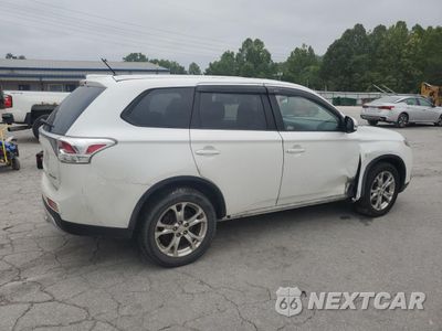 Trzecie zdjęcie samochodu z tyłu: 2015 MITSUBISHI OUTLANDER SE VIN:JA4AZ3A39FZ004356 - miniatura