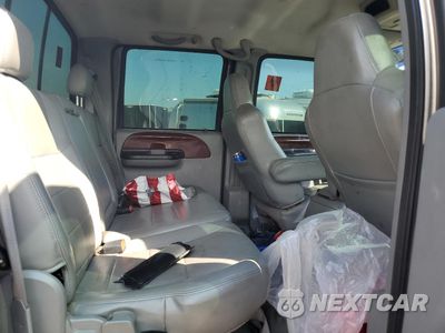 Zdjęcie 11 z 14 samochodu: 2006 FORD F350 SUPER DUTY VIN:1FTWW33P76EB45518 - miniatura