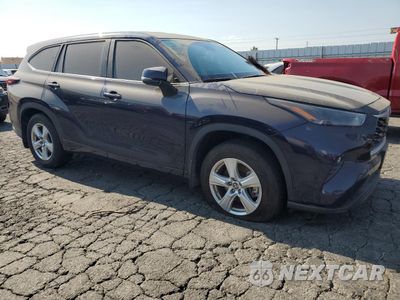 Czwarte zdjęcie samochodu z boku: 2024 TOYOTA HIGHLANDER LE VIN:5TDKDRBH8RS545457 - miniatura