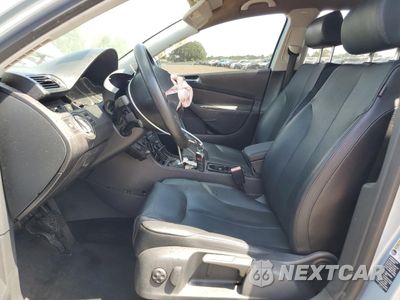 Zdjęcie 7 z 14 samochodu: 2006 VOLKSWAGEN PASSAT 2.0T VIN:WVWAK93C46P090634 - miniatura