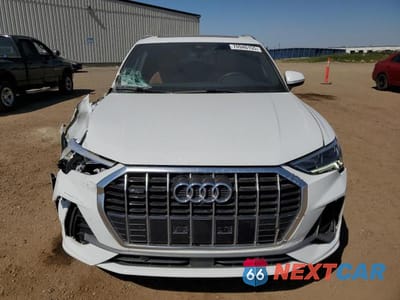Piąte zdjęcie samochodu w środku: 2020 AUDI Q3 PRESTIGE S-LINE VIN:WA1FECF30L1067821 - miniatura