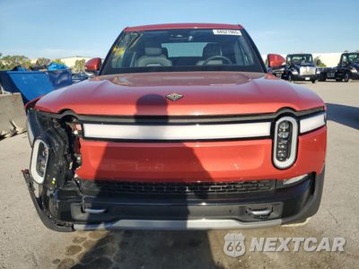 Piąte zdjęcie samochodu w środku: 2022 RIVIAN R1T LAUNCH EDITION VIN:7FCTGAAL5NN003410 - miniatura