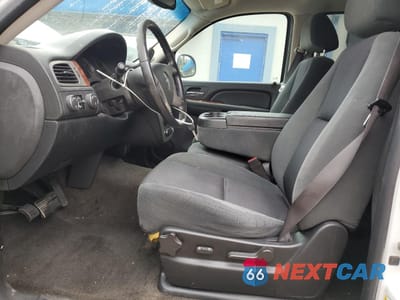 Zdjęcie 7 z 15 samochodu: 2009 GMC YUKON XL K1500 SLE VIN:1GKFK263X9R216288 - miniatura