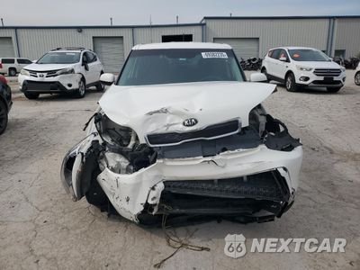 Piąte zdjęcie samochodu w środku: 2016 KIA SOUL + VIN:KNDJP3A50G7333859 - miniatura