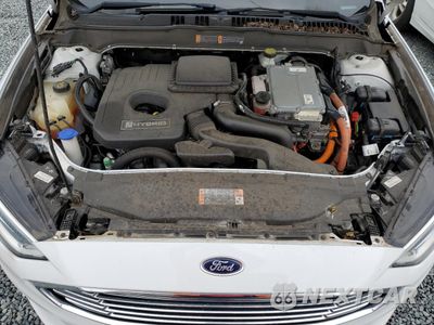 Zdjęcie 11 z 12 samochodu: 2018 FORD FUSION SE HYBRID VIN:3FA6P0LU8JR118860 - miniatura