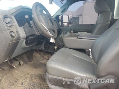 Zdjęcie 7 z 13 samochodu: 2012 FORD F550 SUPER DUTY VIN:1FDUF5HT5CED20350 - miniatura