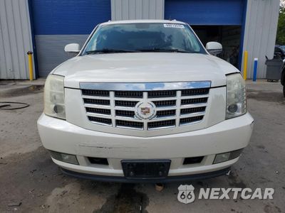 Piąte zdjęcie samochodu w środku: 2010 CADILLAC ESCALADE ESV PREMIUM VIN:1GYUKJEF4AR163840 - miniatura