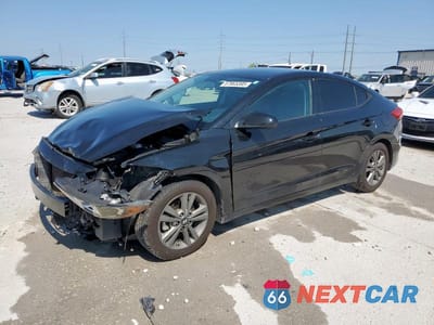 2017 HYUNDAI ELANTRA SE 5NPD84LF5HH083635 - główne zdjęcie licytacji z USA - miniatura