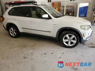 Czwarte zdjęcie samochodu z boku: 2009 BMW X5 XDRIVE30I VIN:5UXFE435X9L267750 - miniatura