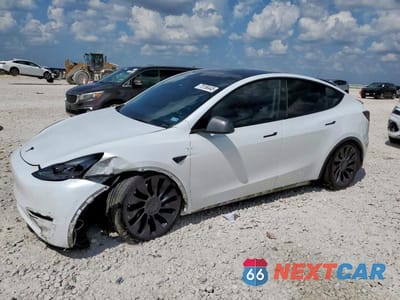 2024 TESLA MODEL Y 7SAYGDEF6RA267029 - główne zdjęcie licytacji z USA - miniatura