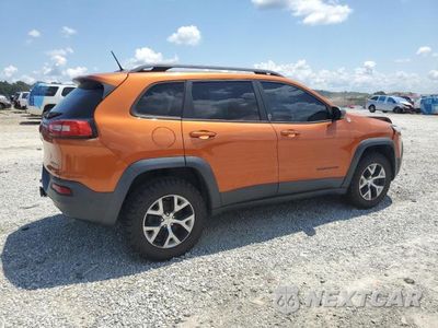 Trzecie zdjęcie samochodu z tyłu: 2014 JEEP CHEROKEE TRAILHAWK VIN:1C4PJMBS1EW246688 - miniatura