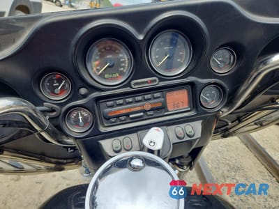 Zdjęcie 7 z 9 samochodu: 2005 HARLEY-DAVIDSON FLHTCUI VIN:1HD1FCW175Y663030 - miniatura