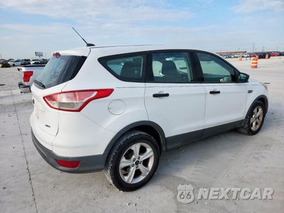 Trzecie zdjęcie samochodu z tyłu: 2014 FORD ESCAPE S VIN:1FMCU0F73EUE26301 - miniatura