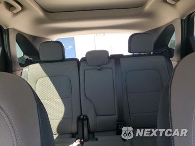 Zdjęcie 10 z 15 samochodu: 2021 FORD ESCAPE SE VIN:1FMCU9G63MUA62938 - miniatura