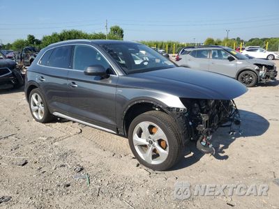 Czwarte zdjęcie samochodu z boku: 2023 AUDI Q5 PREMIUM PLUS 45 VIN:WA1EAAFY0P2108388 - miniatura