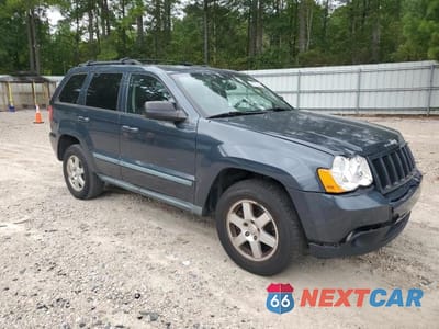 Czwarte zdjęcie samochodu z boku: 2008 JEEP GRAND CHEROKEE LAREDO VIN:1J8GS48K68C117560 - miniatura