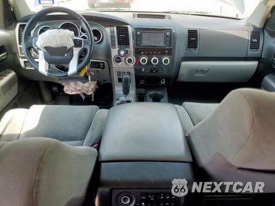 Zdjęcie 8 z 16 samochodu: 2016 TOYOTA SEQUOIA SR5 VIN:5TDBY5G13GS131377 - miniatura