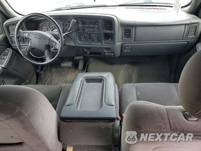 Zdjęcie 8 z 13 samochodu: 2005 GMC SIERRA K2500 HEAVY DUTY VIN:1GTHK23215F916955 - miniatura