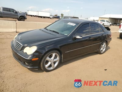 2005 MERCEDES-BENZ C 230K SPORT SEDAN WDBRF40J85F631460 - główne zdjęcie licytacji z USA - miniatura
