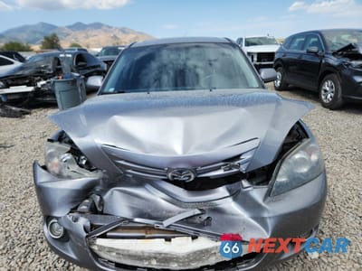 Zdjęcie 11 z 14 samochodu: 2006 MAZDA 3 HATCHBACK VIN:JM1BK343461491717 - miniatura