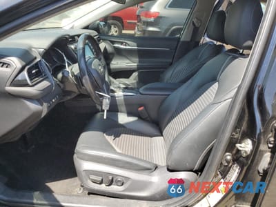 Zdjęcie 7 z 12 samochodu: 2019 TOYOTA CAMRY L VIN:4T1B11HK6KU245023 - miniatura