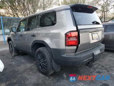 Drugie zdjęcie samochodu z przodu: 2025 TOYOTA LAND CRUISER BASE VIN:JTEABFAJ9SK020503 - miniatura