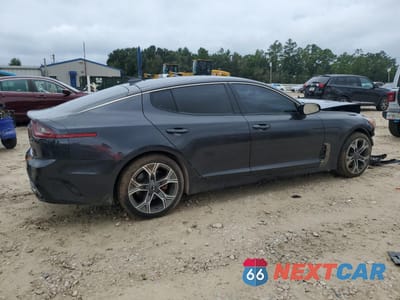 Trzecie zdjęcie samochodu z tyłu: 2020 KIA STINGER VIN:KNAE15LA3L6072460 - miniatura