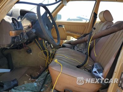 Zdjęcie 7 z 13 samochodu: 1984 MERCEDES-BENZ 300 DT VIN:WDBAB33A1EA068120 - miniatura
