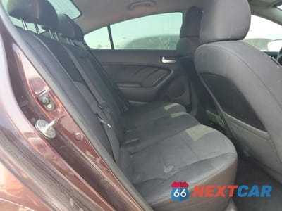 Zdjęcie 10 z 12 samochodu: 2018 KIA FORTE LX VIN:3KPFL4A79JE164022 - miniatura