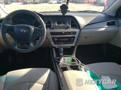 Zdjęcie 8 z 12 samochodu: 2015 HYUNDAI SONATA SE VIN:5NPE24AF9FH184005 - miniatura