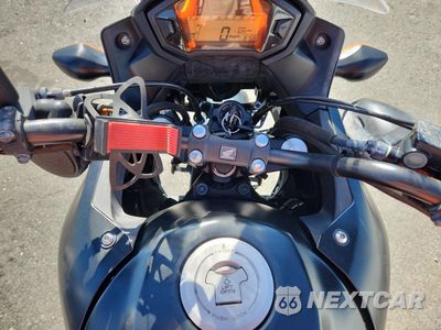 Zdjęcie 7 z 9 samochodu: 2015 HONDA CB500 X VIN:MLHPC4664F5200266 - miniatura
