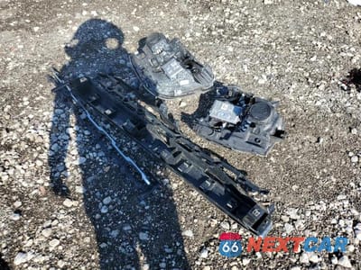 Zdjęcie 12 z 13 samochodu: 2018 CHEVROLET SILVERADO K1500 LTZ VIN:3GCUKSEC0JG210993 - miniatura