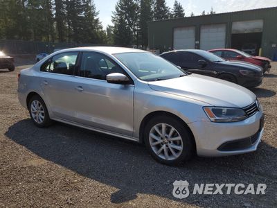 Czwarte zdjęcie samochodu z boku: 2013 VOLKSWAGEN JETTA SE VIN:3VWDP7AJ0DM381166 - miniatura