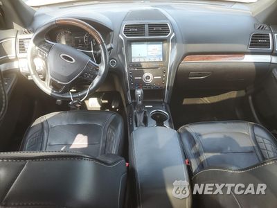 Zdjęcie 8 z 16 samochodu: 2017 FORD EXPLORER PLATINUM VIN:1FM5K8HTXHGD50635 - miniatura