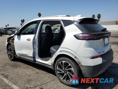 Drugie zdjęcie samochodu z przodu: 2022 CHEVROLET BOLT EUV PREMIER VIN:1G1FZ6S02N4111710 - miniatura