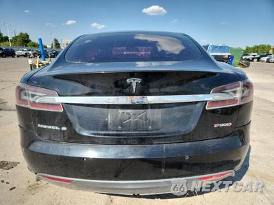 Zdjęcie 6 z 12 samochodu: 2014 TESLA MODEL S VIN:5YJSA1H29EFP63791 - miniatura