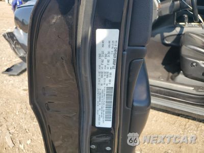 Zdjęcie 14 z 16 samochodu: 2011 JEEP GRAND CHEROKEE LIMITED VIN:1J4RR5GT9BC649446 - miniatura