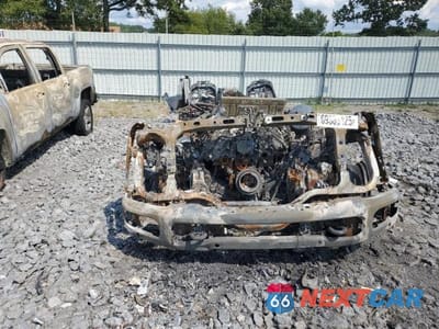 Piąte zdjęcie samochodu w środku: 2025 FORD F250 SUPER DUTY VIN:1FT8W2BT5SEC00267 - miniatura