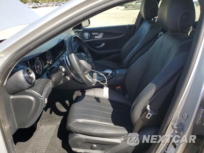 Zdjęcie 7 z 14 samochodu: 2018 MERCEDES-BENZ E 300 4MATIC VIN:WDDZF4KB1JA315547 - miniatura