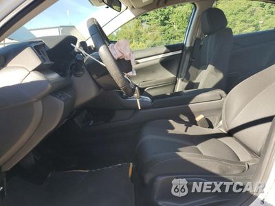 Zdjęcie 7 z 13 samochodu: 2019 HONDA CIVIC LX VIN:2HGFC2F6XKH545471 - miniatura